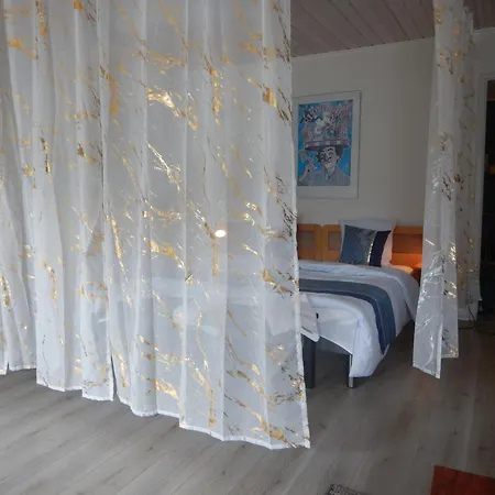 In Brons Apartmán *
