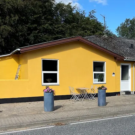 In Brons Apartmán *