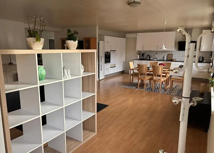 Apartment In Brons *